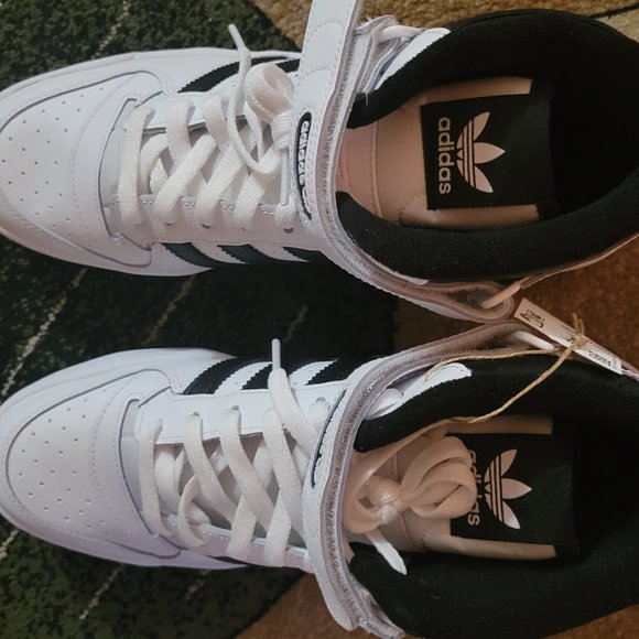 Adidas Originals Forum Mid Sneakers in White and Black - Picture 4 of 6